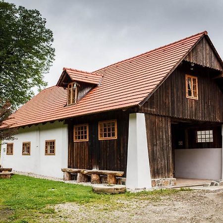 Kovacija Pri Kovacu Guest House Podvelka Екстериор снимка